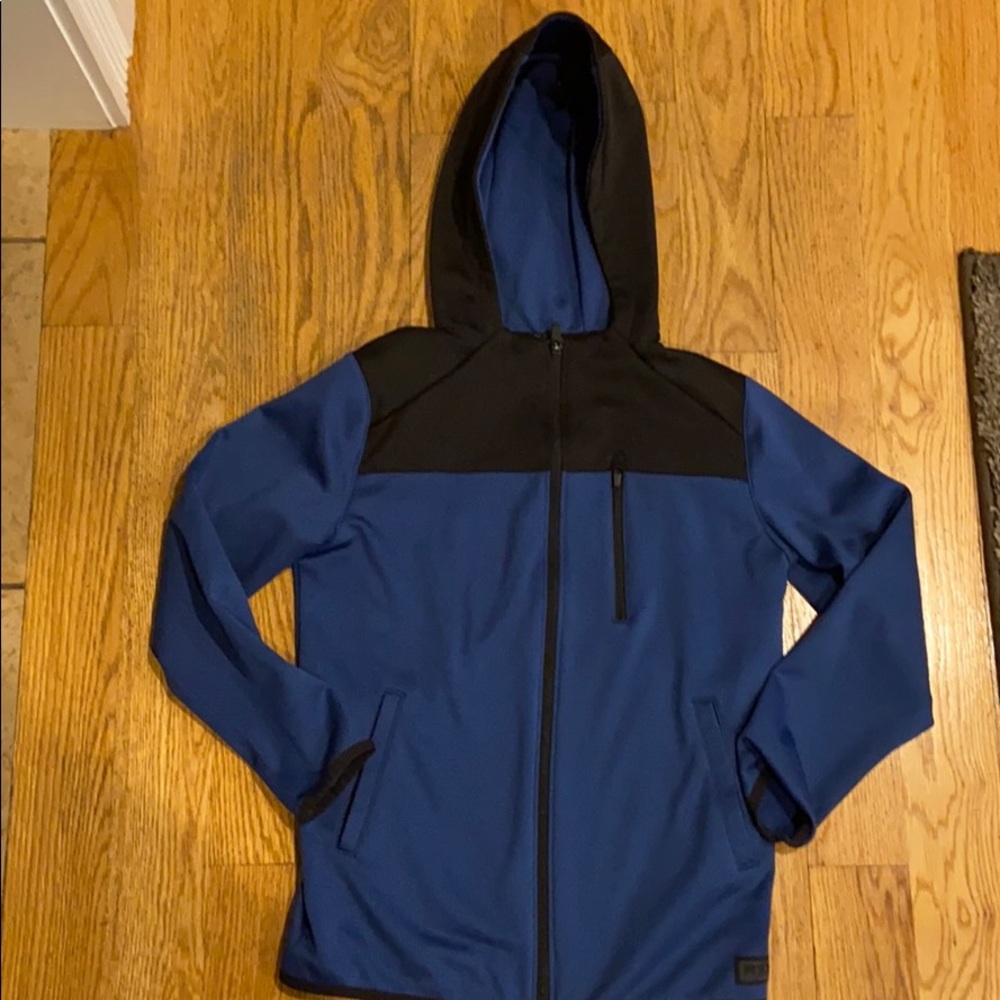 Boys Size Medium 10/12 ZIP Hoodie